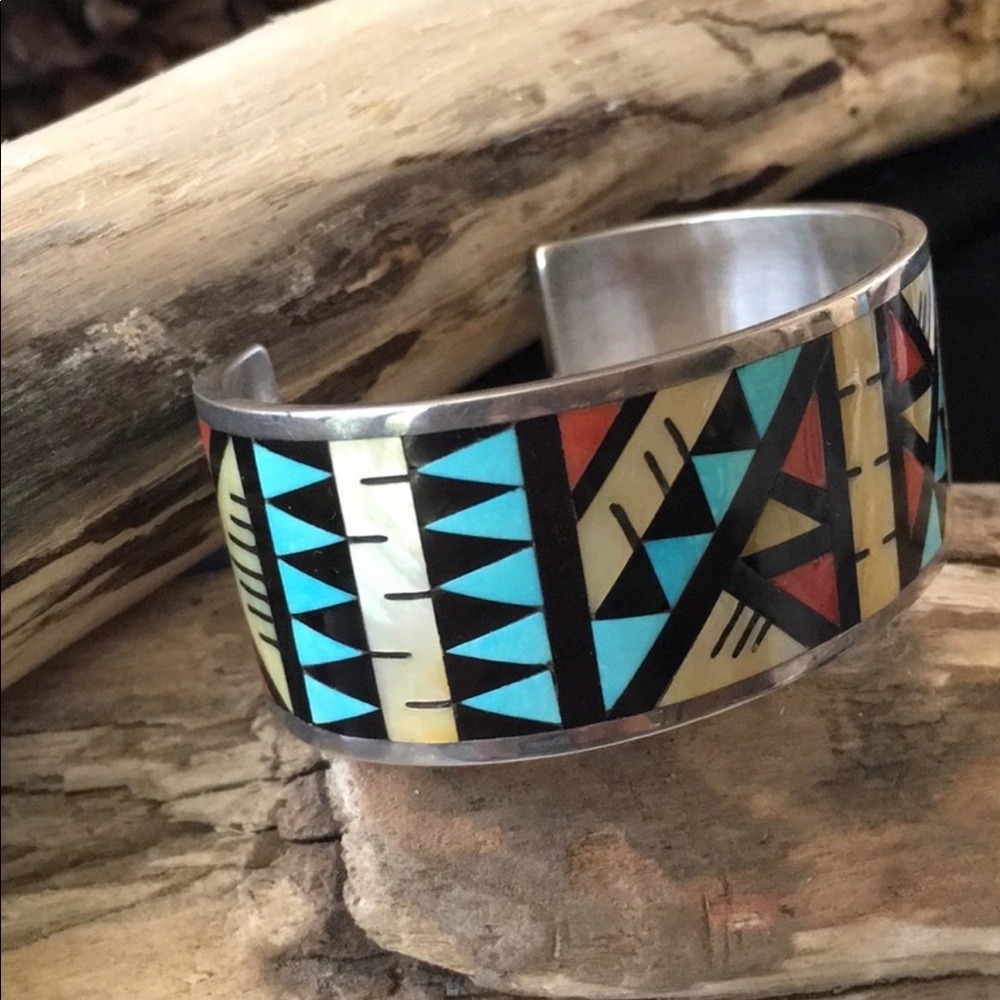 Native American 
Alex & Marylita Boone Zuni signed Vintage Bracelet
